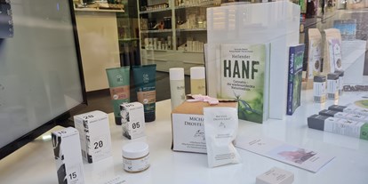 Hanf-Shops - Stationärer Shop - Österreich - Unsere Auslage in Graz - Hemptheke Graz - Ihre Fachdrogerie für Hanfprodukte
