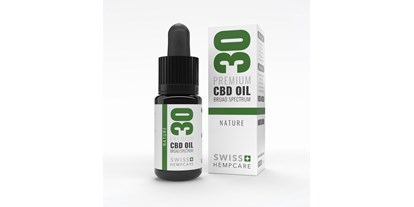 Hemp shops - Switzerland - Unsere premium CBD Öle werden ausschließlich aus Cannabis-Sorten, die reich an Cannabidiol sind, gewonnen. Auf Pestizide und Herbizide wird dabei konsequent verzichtet. Ein spezieller Extraktionsprozess sorgt für hochkonzentrierte, rein natürlich gewonnene CBD-Öle, bestehend aus Phytocannabinoiden (CBD, CBG, CBN), Terpenen, Omega-6-/Omega-3-Fettsäuren und Vitamin E. - Swiss Hempcare
