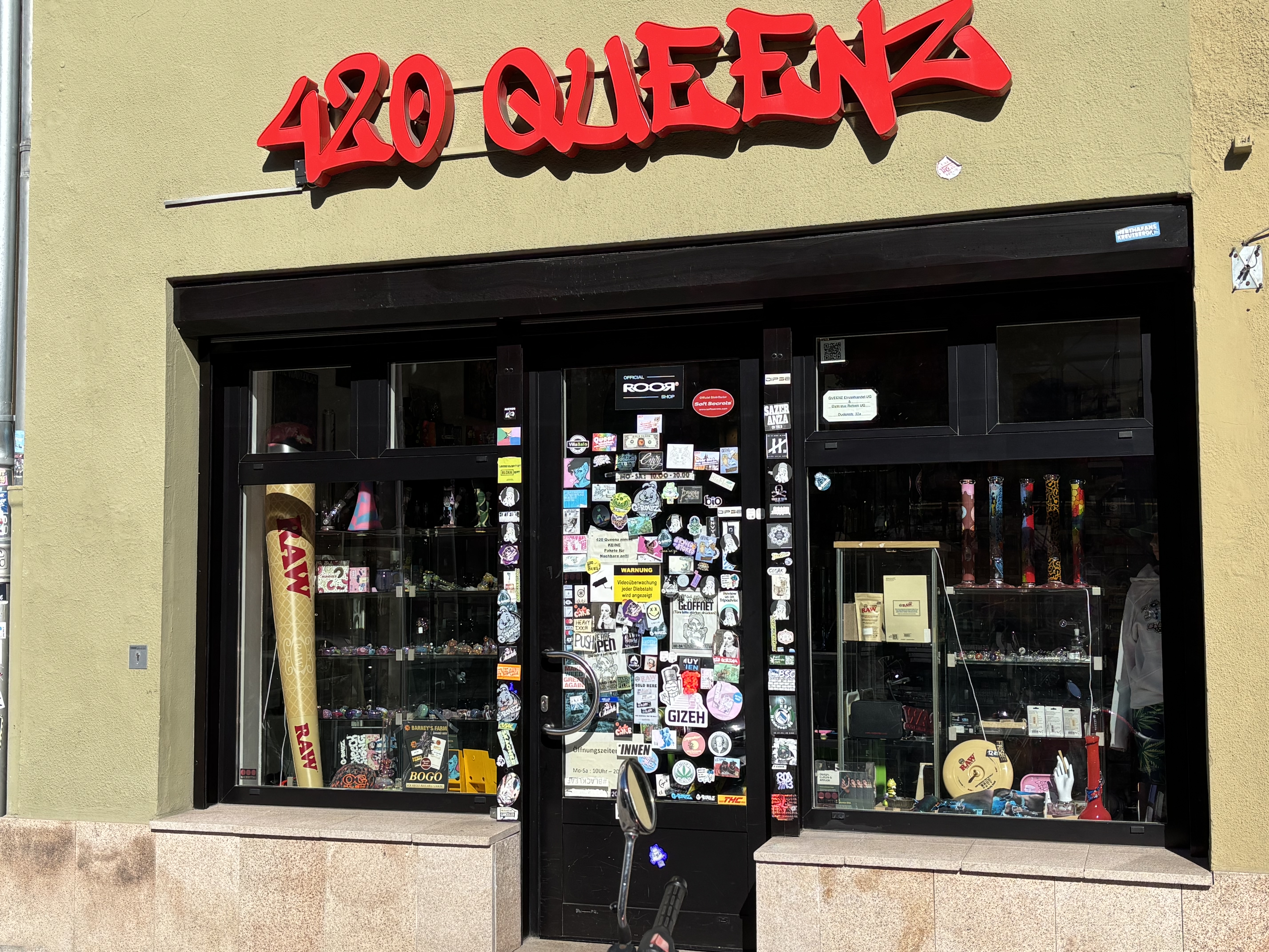CBD-Shop - 420 Queenz Headshop in Berlin Kreuzberg - 420 Queenz Berlin