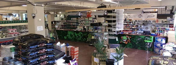 CBD-Shop: SHOP BERLIN 450m² - Marcel Steinlechner - der Acker