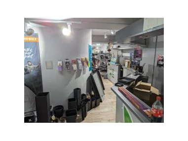 CBD-Shop: Jelly Joker hat einen 200m² großen Growbereich mit allem was man braucht - Jelly Joker