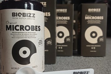 CBD-Shop: Biobizz Microbes, Tyroler Glückspilze, Biotabs Bactrex & Mycotrex und zeitnah auch Dynomyco, beste Pilze und Bakterienstämme für ein gesundes Bodenleben und satte Pflanzen. - Urbangrow Growshop Düsseldorf