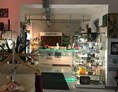 CBD-Shop: Einblick ins Geschäft.. - Hanfkranz - Headshop - Vaporizer - Tattoo & Piercingstudio - Düsseldorf